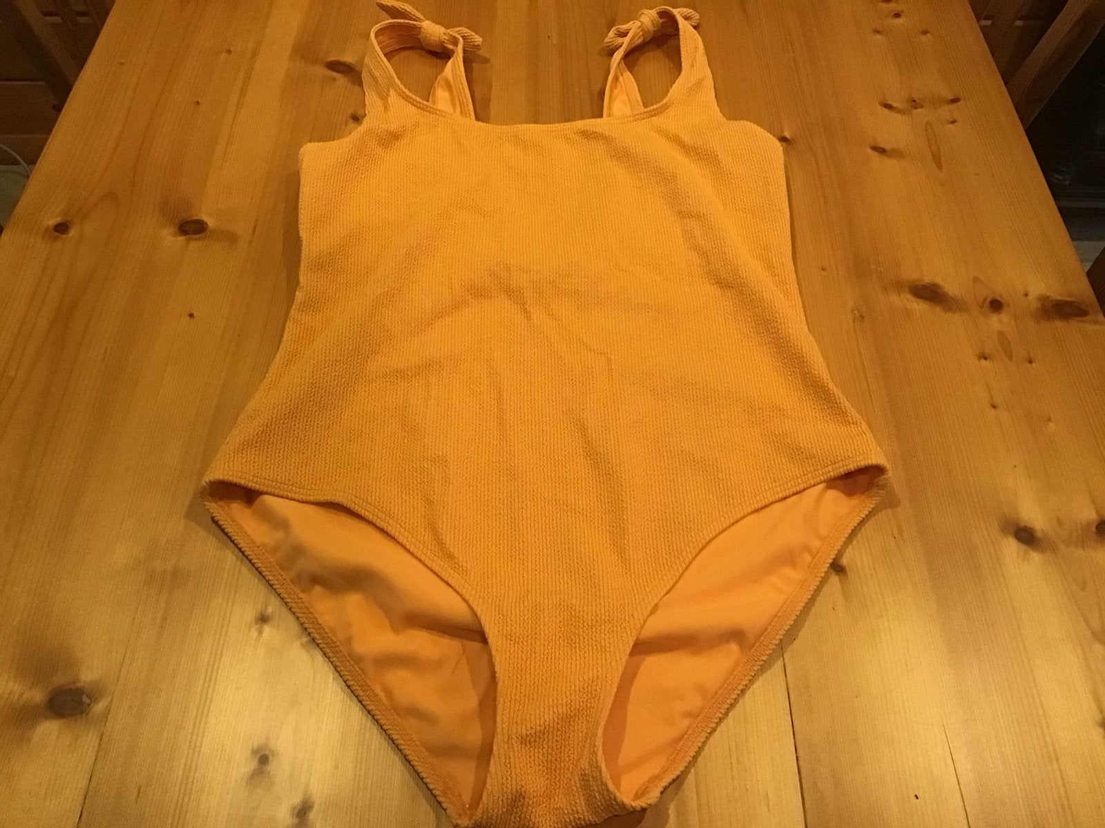 Bdpak oker nieuw M&S 44, Ophalen of Verzenden, Nieuw, Geel, Badpak