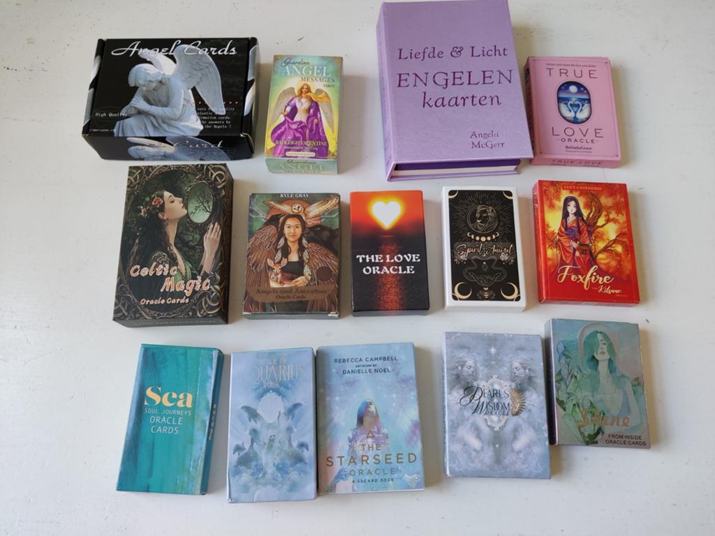 Diverse orakel en engelen decks kaarten, Ophalen of Verzenden, Zo goed als nieuw, Tarot of Kaarten leggen, Overige typen