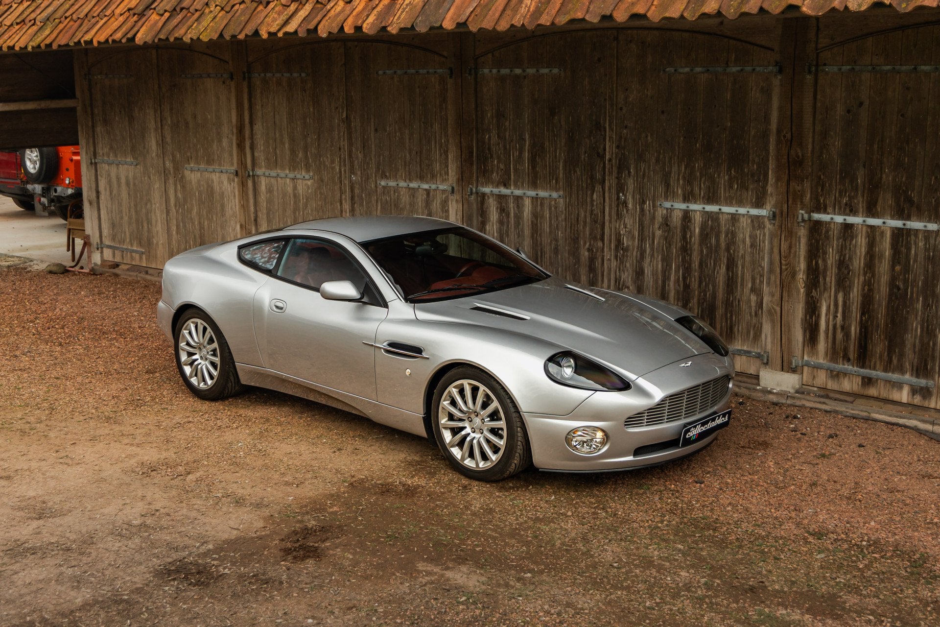 Aston Martin V12 Vanquish 5.9, slechts 3.696km (bj 2003), Auto's, Aston Martin, Automaat, Achterwielaandrijving, 5935 cc, 12 cilinders