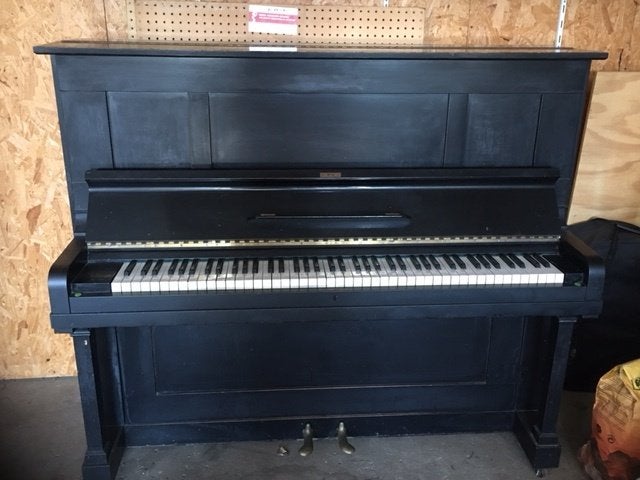 Zwarte piano, moet gestemd worden, Ophalen, Gebruikt, Zwart, Piano