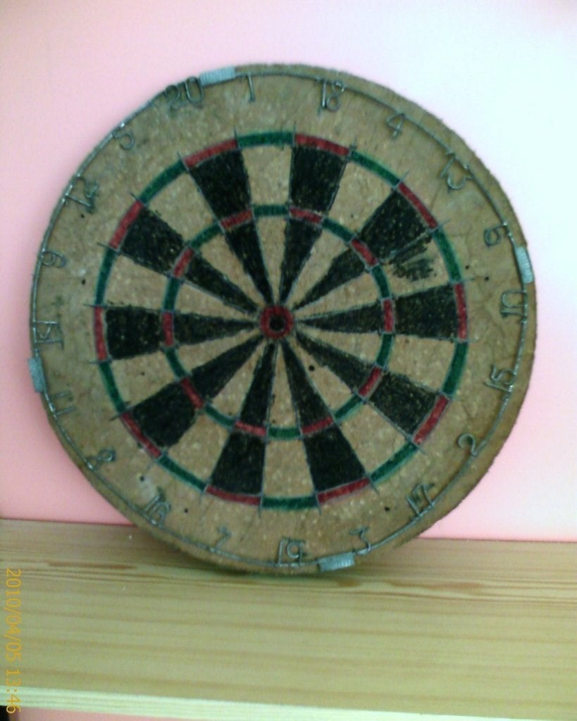Dartboard met set pijltjes, Ophalen of Verzenden, Dartbord