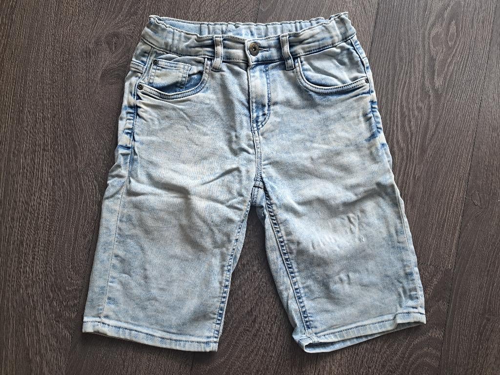 Jongens korte Broek C&A  - 152  jusa17, Kinderen en Baby's, Kinderkleding | Maat 152, Zo goed als nieuw, Jongen, Broek, Ophalen of Verzenden