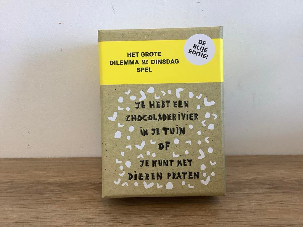 Het Grote Dilemma op Dinsdag Spel - Blije Editie!, Ophalen of Verzenden, Zo goed als nieuw