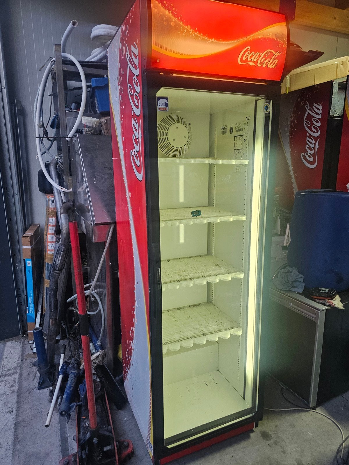 Nortcool coca cola koelkast, Witgoed en Apparatuur, Koelkasten en IJskasten, 200 liter of meer, Ophalen, Zonder vriesvak, 160 cm of meer