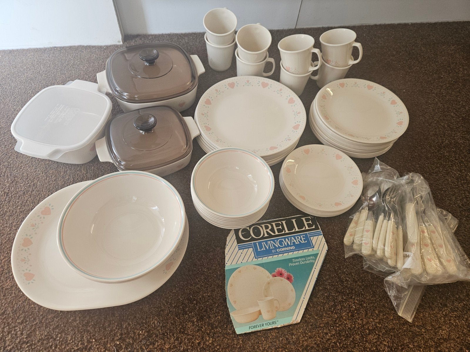 Servies van Corelle (forever yours), Ophalen
