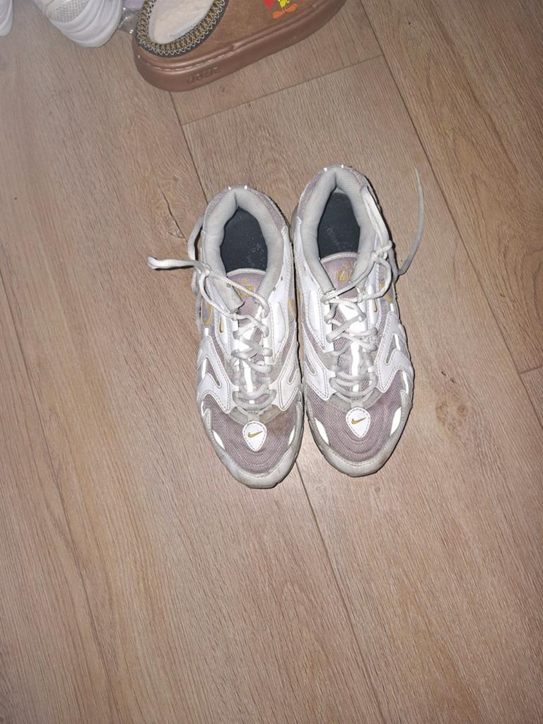 Nike air max 42.5 uitverkoop, Ophalen of Verzenden, Gedragen, Sneakers of Gympen