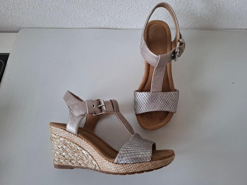 Gabor maat 38.5 metallic leren sandalen sleehakken wedges, Overige kleuren, Verzenden, Gabor, Sandalen of Muiltjes