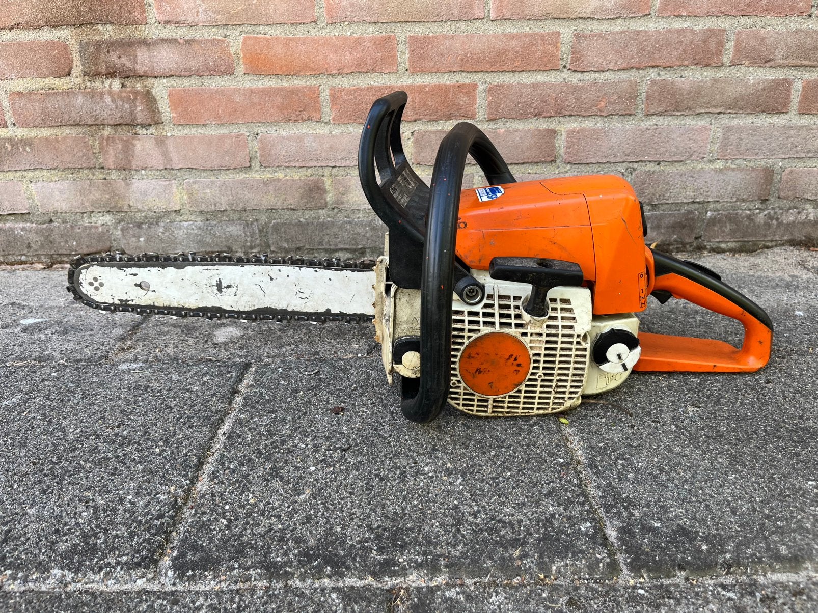 Stihl MS210 motorkettingzaag, 35cm blad, Tuin en Terras, Hand-tuingereedschap, Ophalen, Gebruikt, Overige soorten