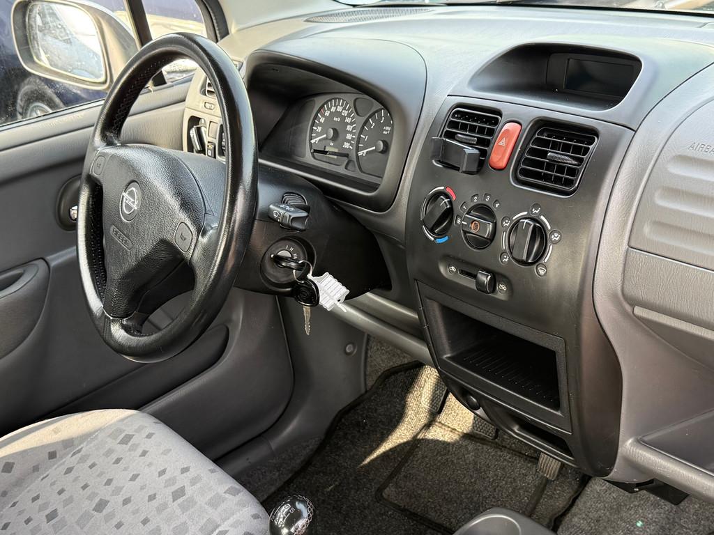 Opel Agila 1.2-16V Star Edition Nap Nieuwe Apk, Auto's, Opel, Gebruikt, 31 €/maand, Origineel Nederlands, Bedrijf