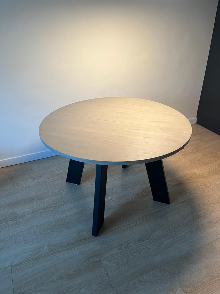 Ronde eettafel, Ophalen, Gebruikt, Rond, 100 tot 150 cm