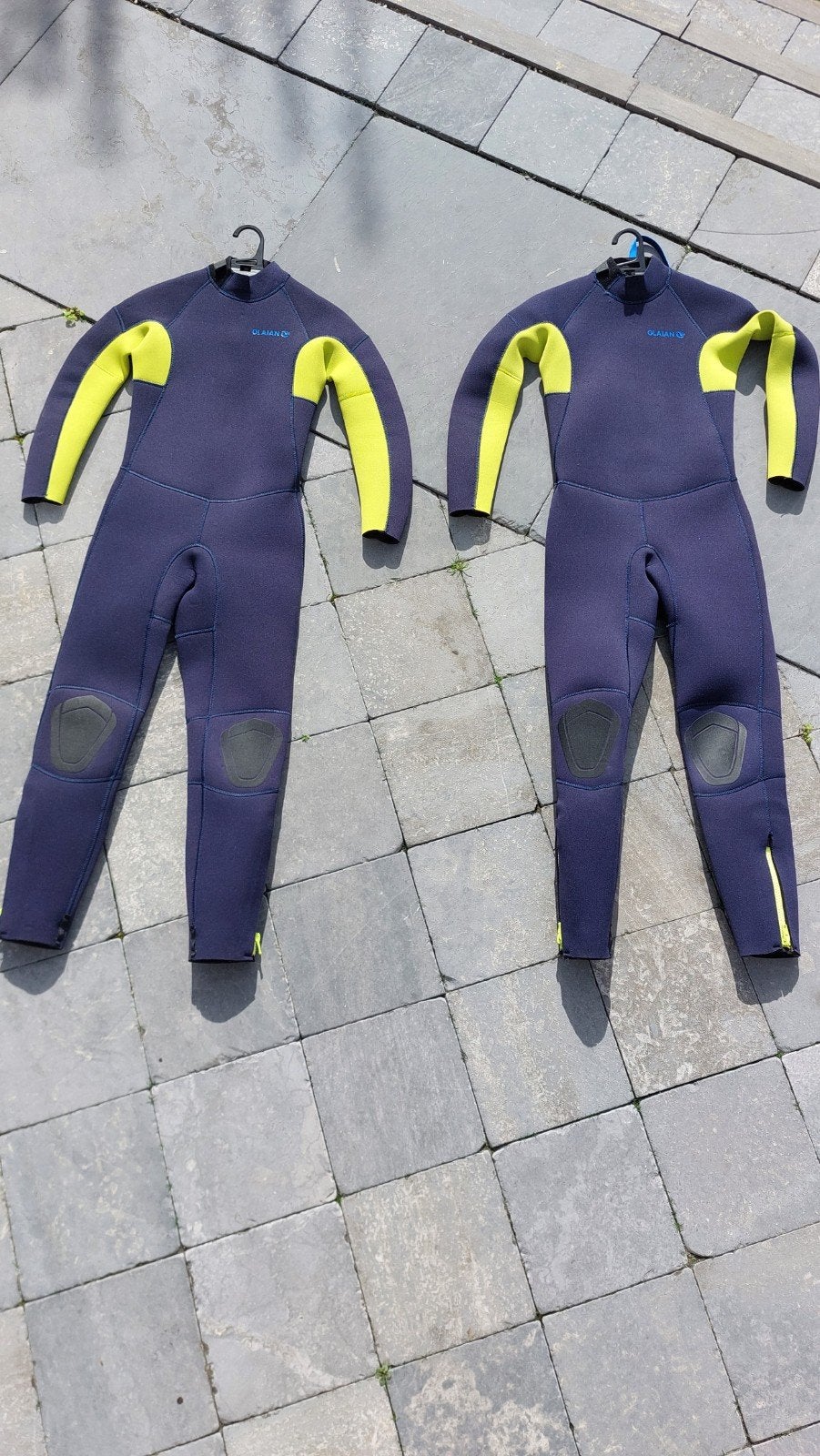 2x Decathlon OLAIAN Wetsuit 10 jaar (133-142 cm), Watersport en Boten, Wetsuit, Kind, Ophalen of Verzenden, OLAIAN (Decathlon)