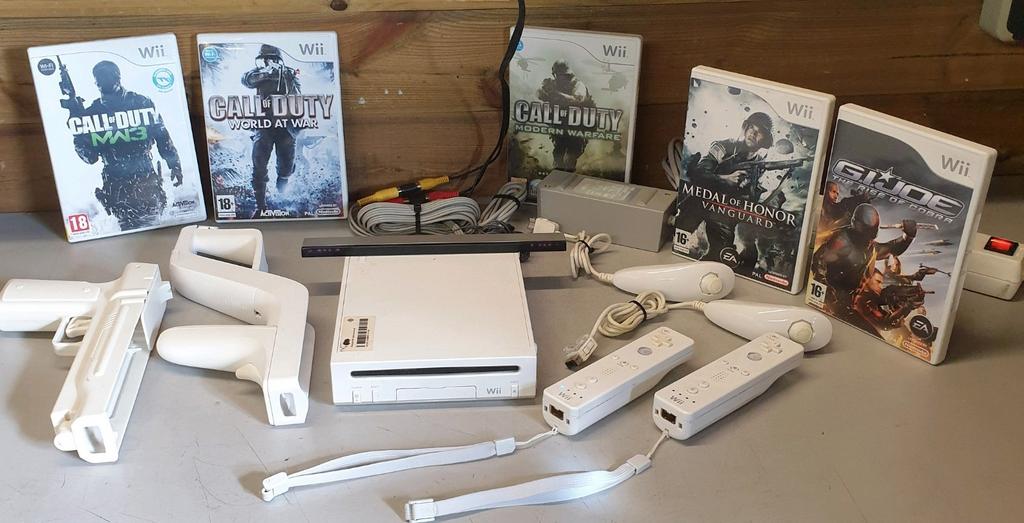 Nintendo wii games 6 stuks + console compleet, 3 spelers of meer, Ophalen of Verzenden, Vanaf 3 jaar