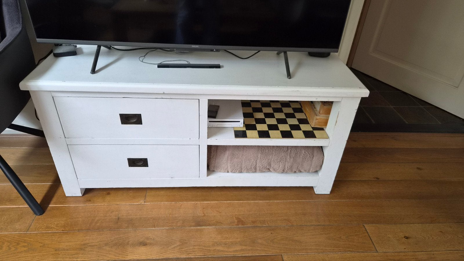 wit tv kasje, Ophalen, Zo goed als nieuw, 25 tot 50 cm, Minder dan 100 cm