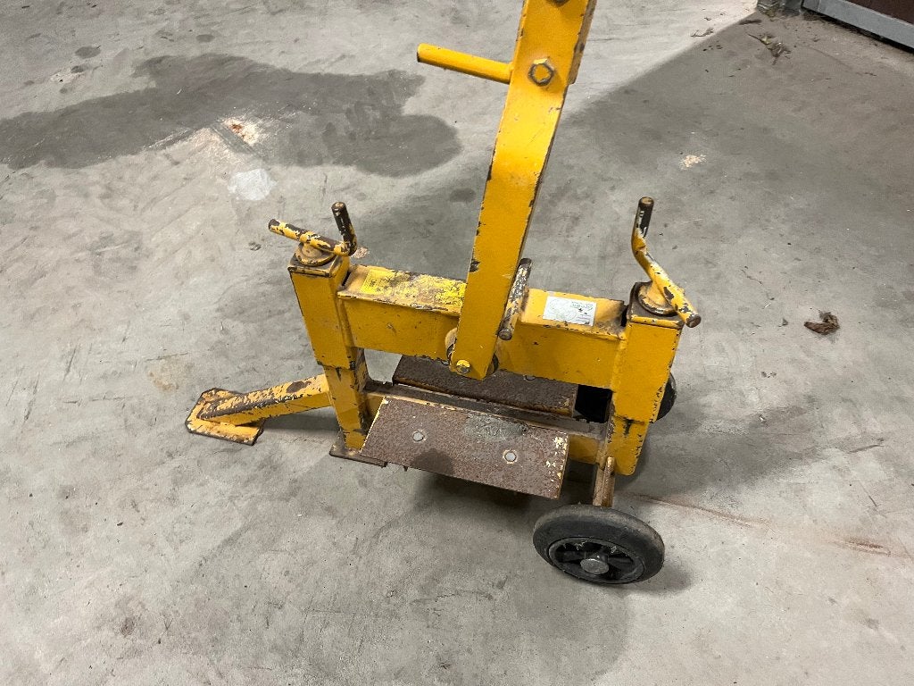 Revo stenenknipper, Ophalen, Zo goed als nieuw, Beton, Klinkers