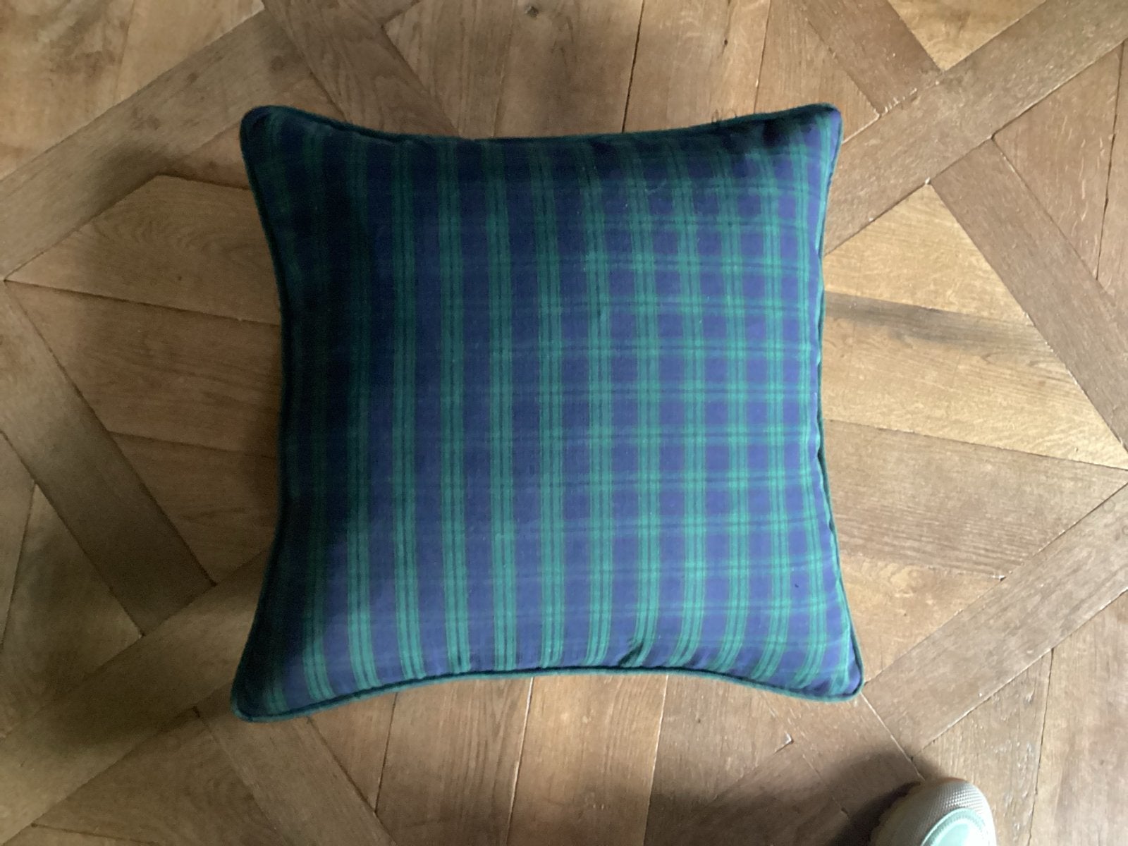Geruit kussen 50x50 cm met veren binnenkussen, Meerkleurig, Vierkant, Nieuw, Ophalen of Verzenden