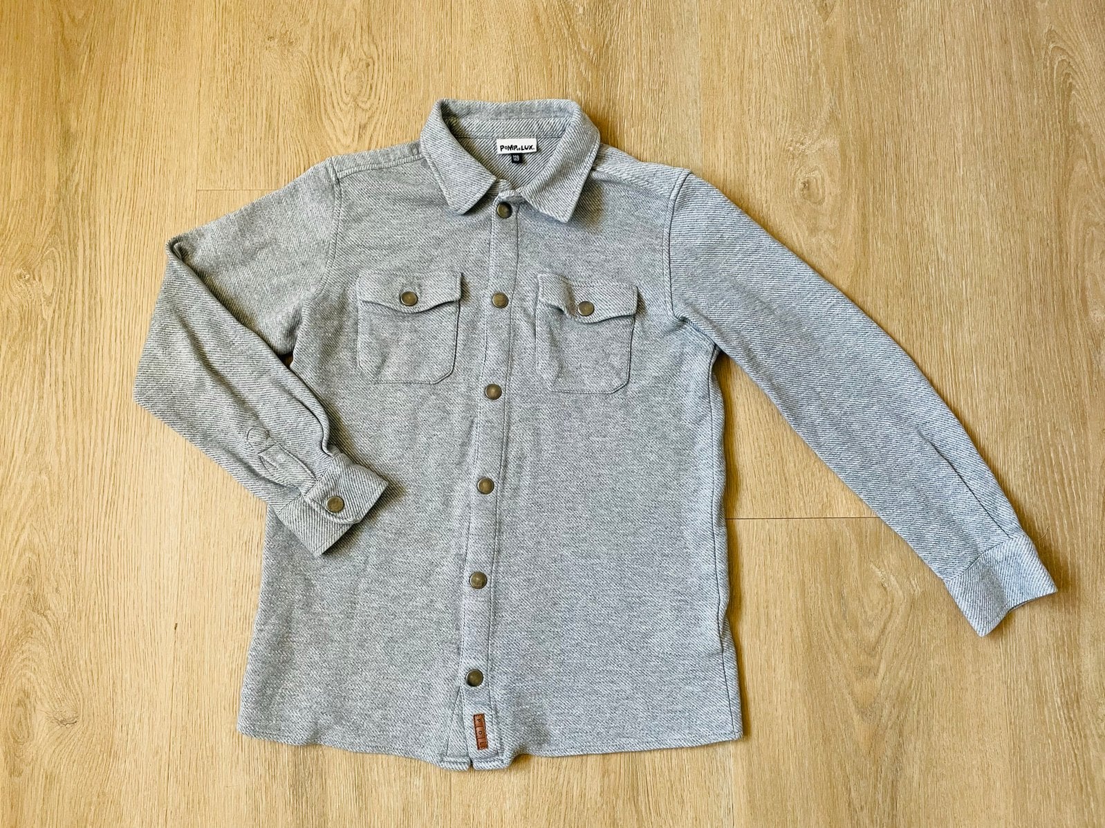 Pomp de Lux Grijs overhemd met lange mouwen maat 146, Verzenden, Nieuw, Jongen of Meisje, Overhemd of Blouse