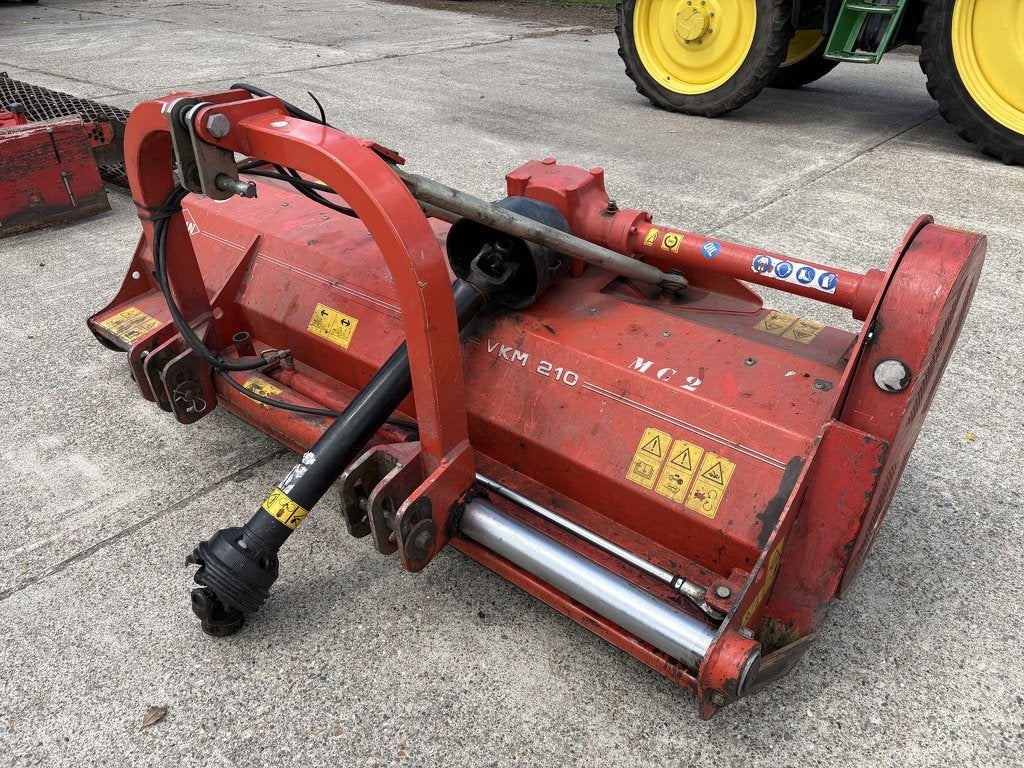Kuhn klepelmaaier 2.1 mtr, KUHN-Geldr, Overige, Nuenenseweg 165
5667 KP  Geldrop, Info.nl@kuhn.com