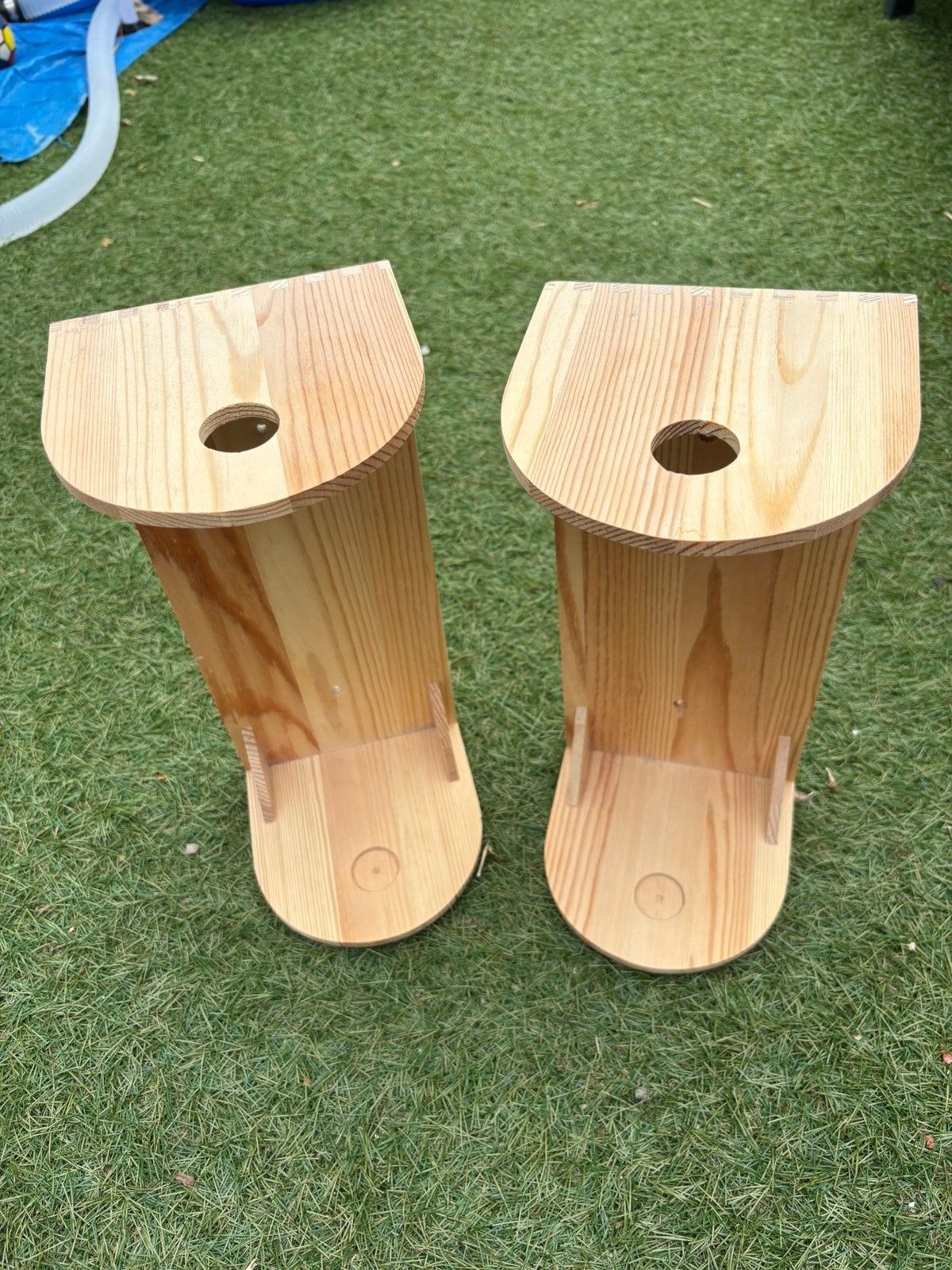 2 houders voor stokpaardjes, Ophalen of Verzenden