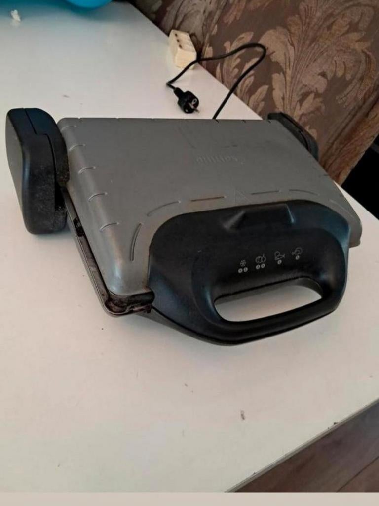Te koop, Philips kachel apparaat kip/vis/Tosti alles., Ophalen, Zo goed als nieuw