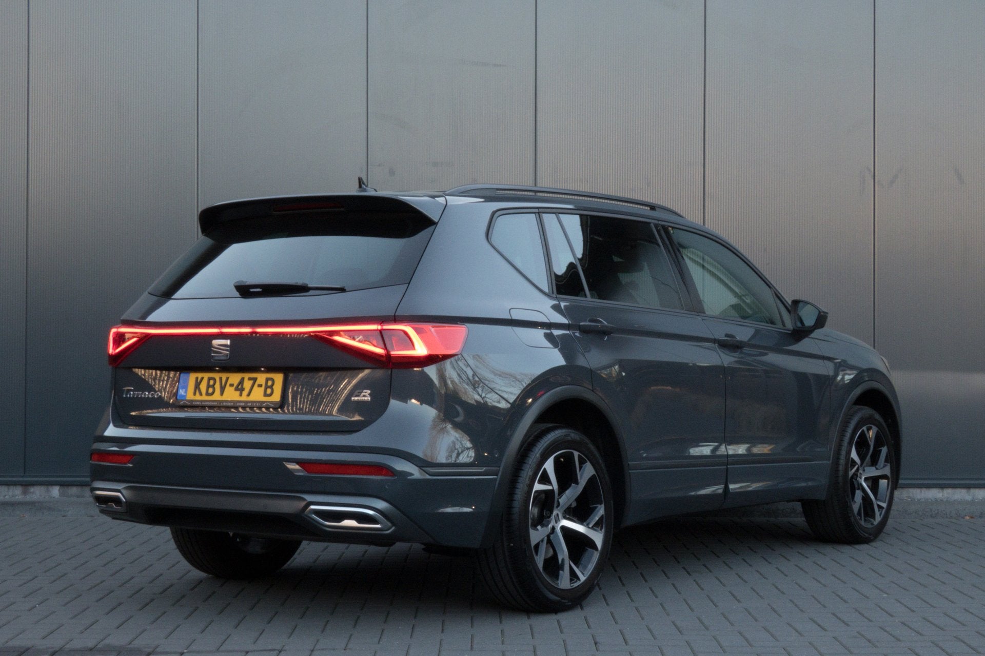 Seat TARRACO 1.4 TSI e-Hybrid PHEV FR | STOELVERWARMING | AC, Auto's, Euro 6, 4 cilinders, Hybride Elektrisch/Benzine, SUV of Terreinwagen