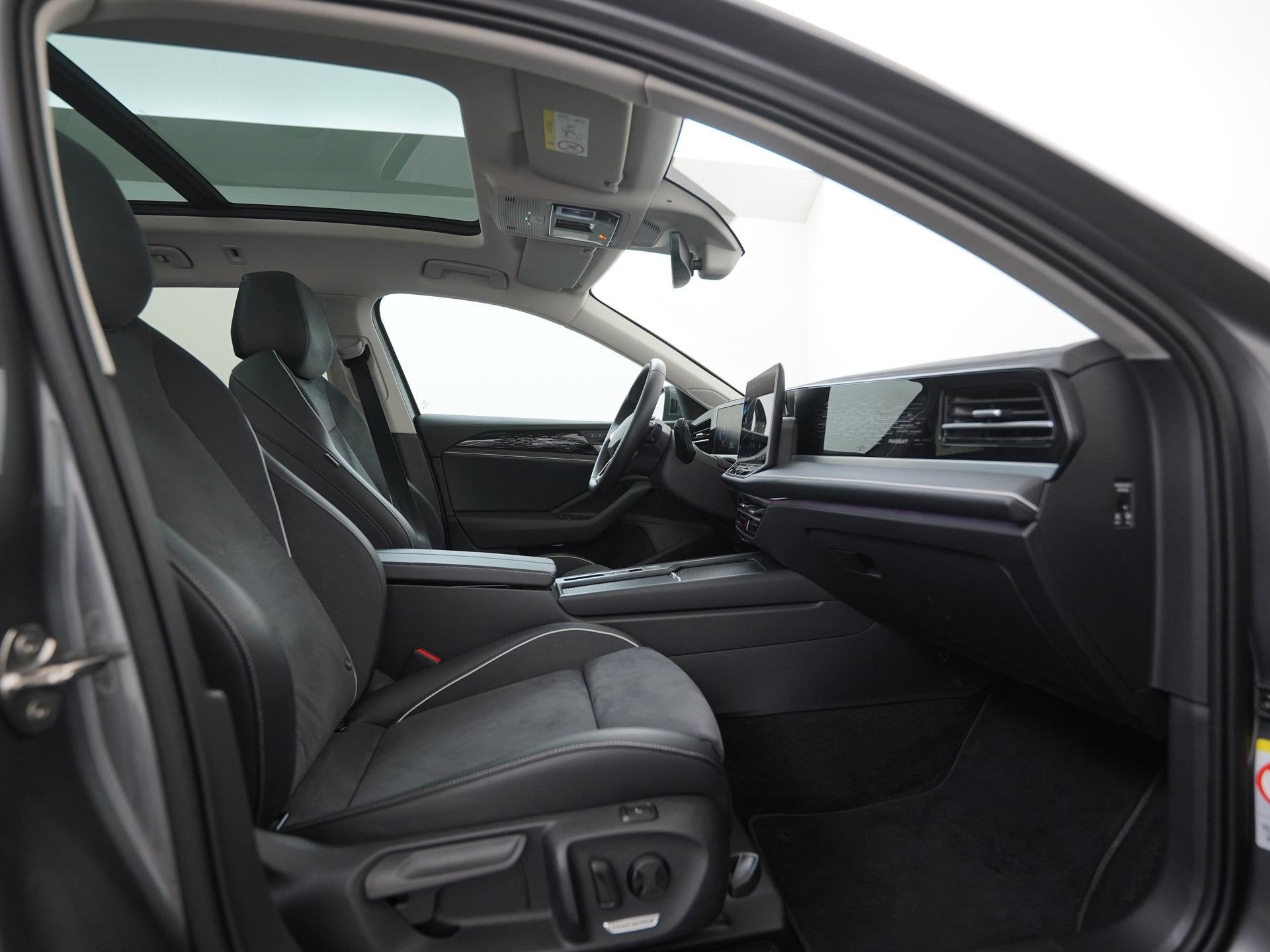 Volkswagen Passat Variant 1.5 eTSI Business DSG | DCC Adapti, Auto's, 12 maanden, 4 cilinders, 19 km/l, 1600 kg