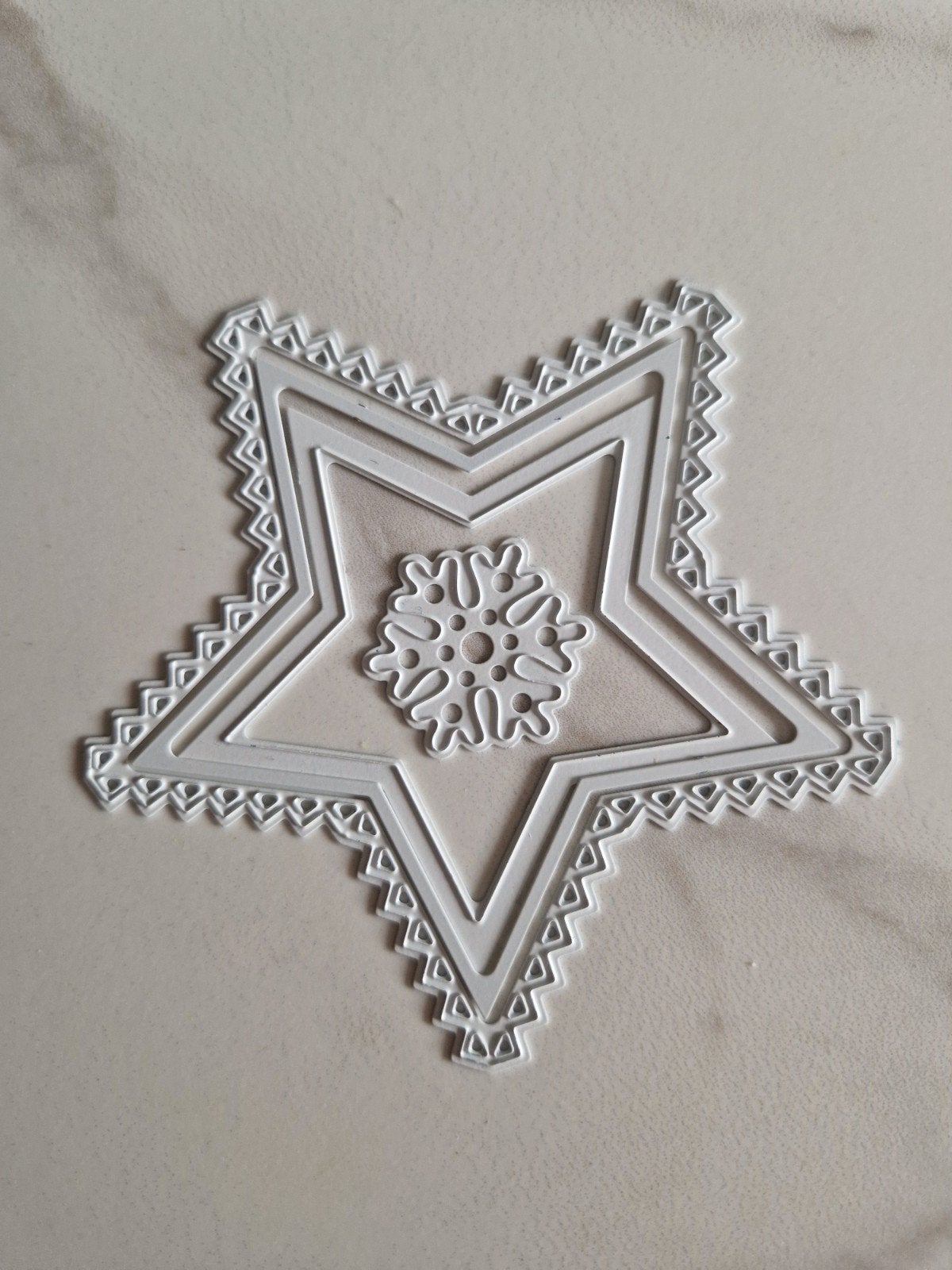 Marianne Design Snijmal CR1226 Ster met Sneeuwvlok, Ophalen of Verzenden, Nieuw