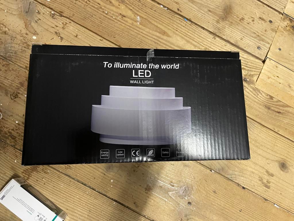 Wall light zwart, Computers en Software, Ophalen of Verzenden, Zo goed als nieuw