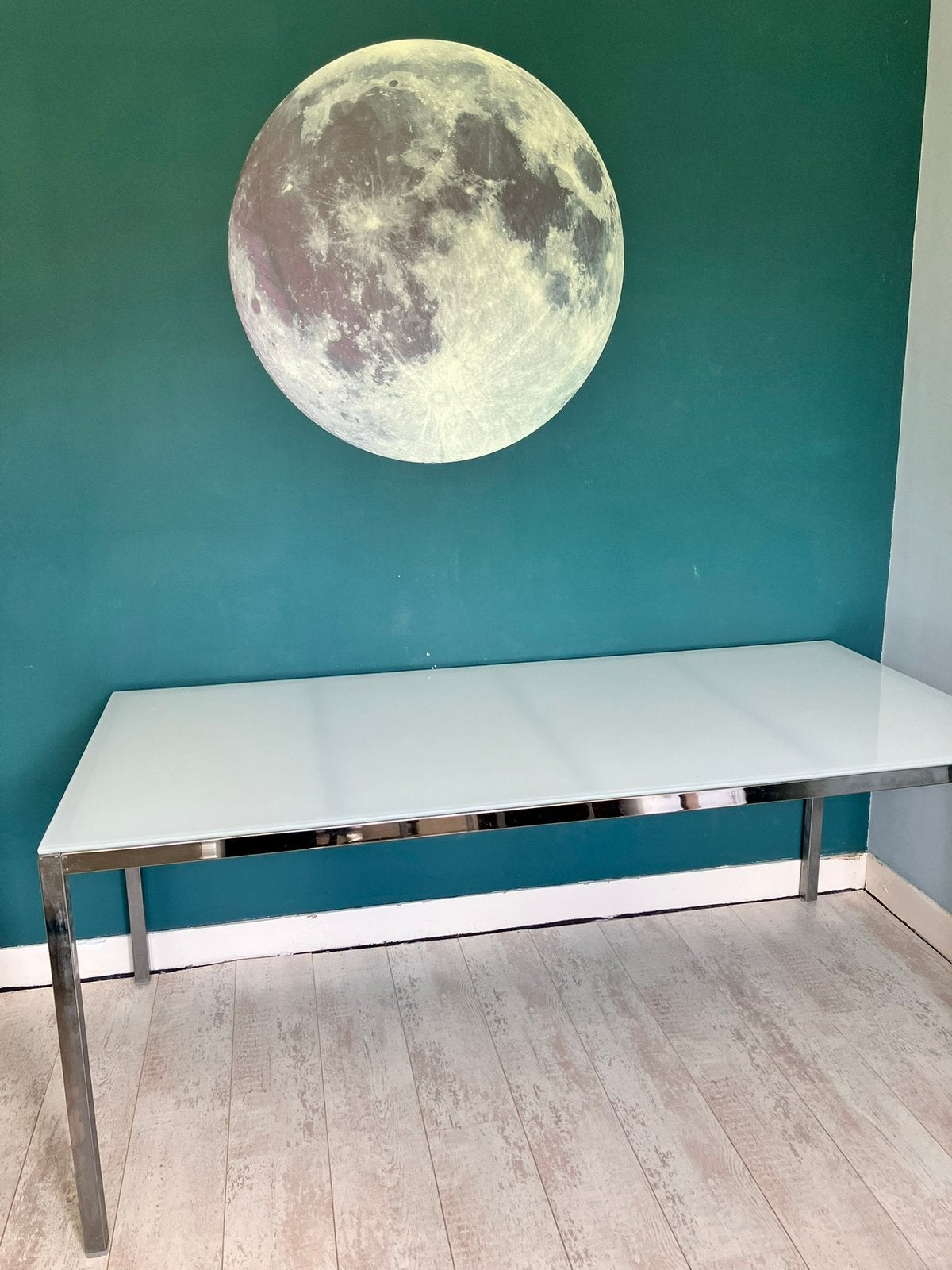 Eettafel/ werktafel met glazen blad en metalen frame, Huis en Inrichting, Tafels | Eettafels, Ophalen, 200 cm of meer, 50 tot 100 cm
