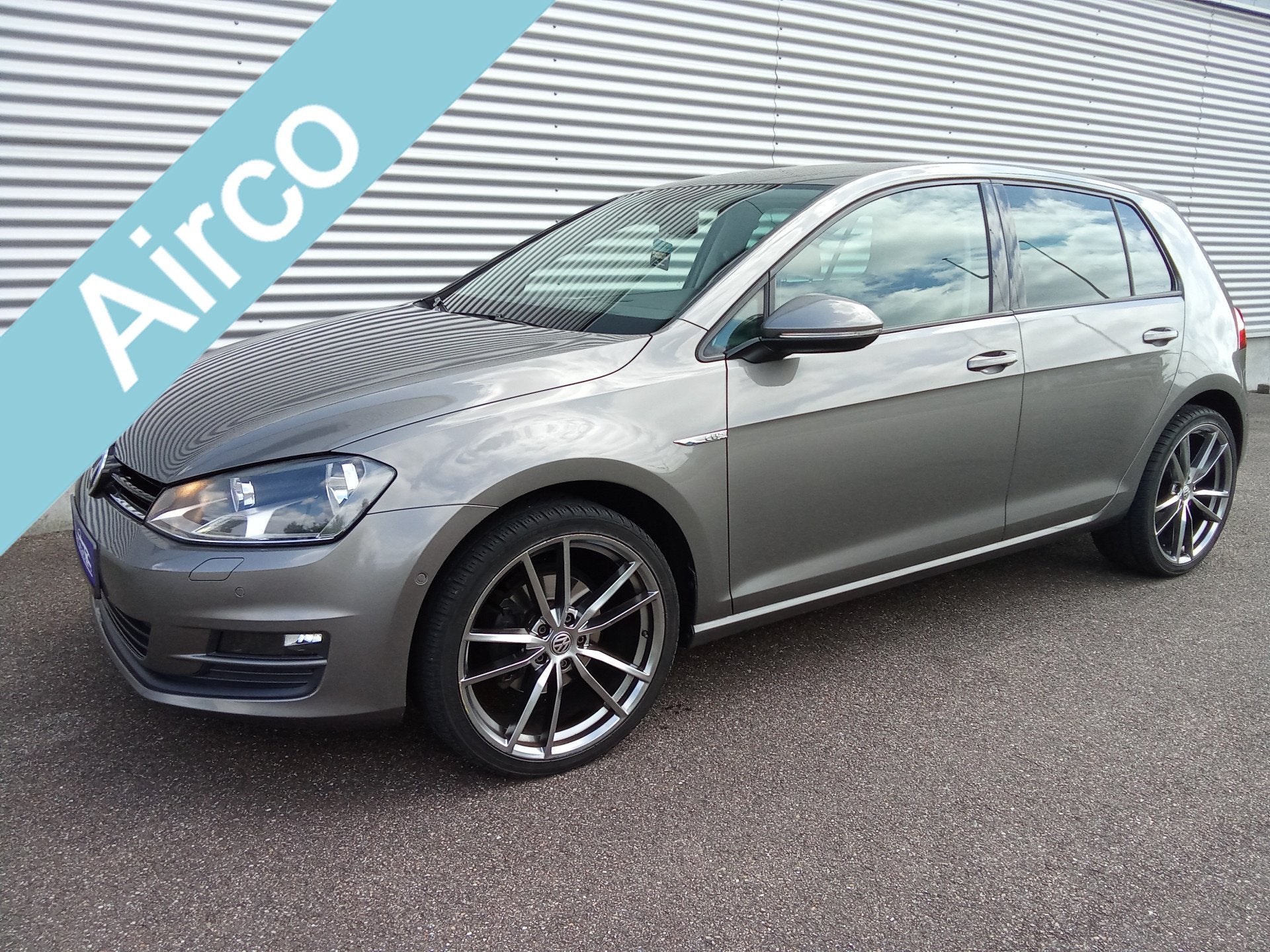 Volkswagen Golf 1.2 TSI Business Edition CUP EDITION Connect, Voorwielaandrijving, Gebruikt, Euro 6, 4 cilinders