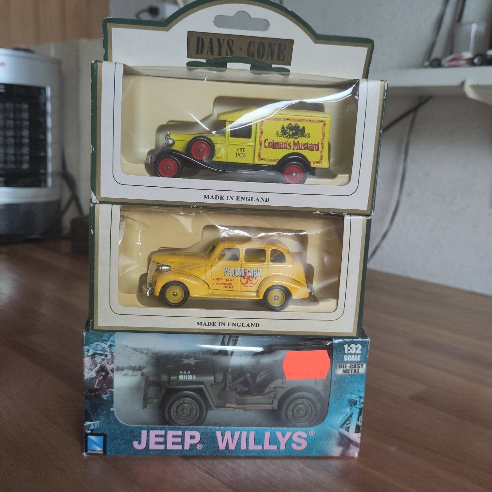 3x modelauto: Jeep Willys, Colmans Mustard en Yellow Cabs, Ophalen, Nieuw, Auto, Overige merken