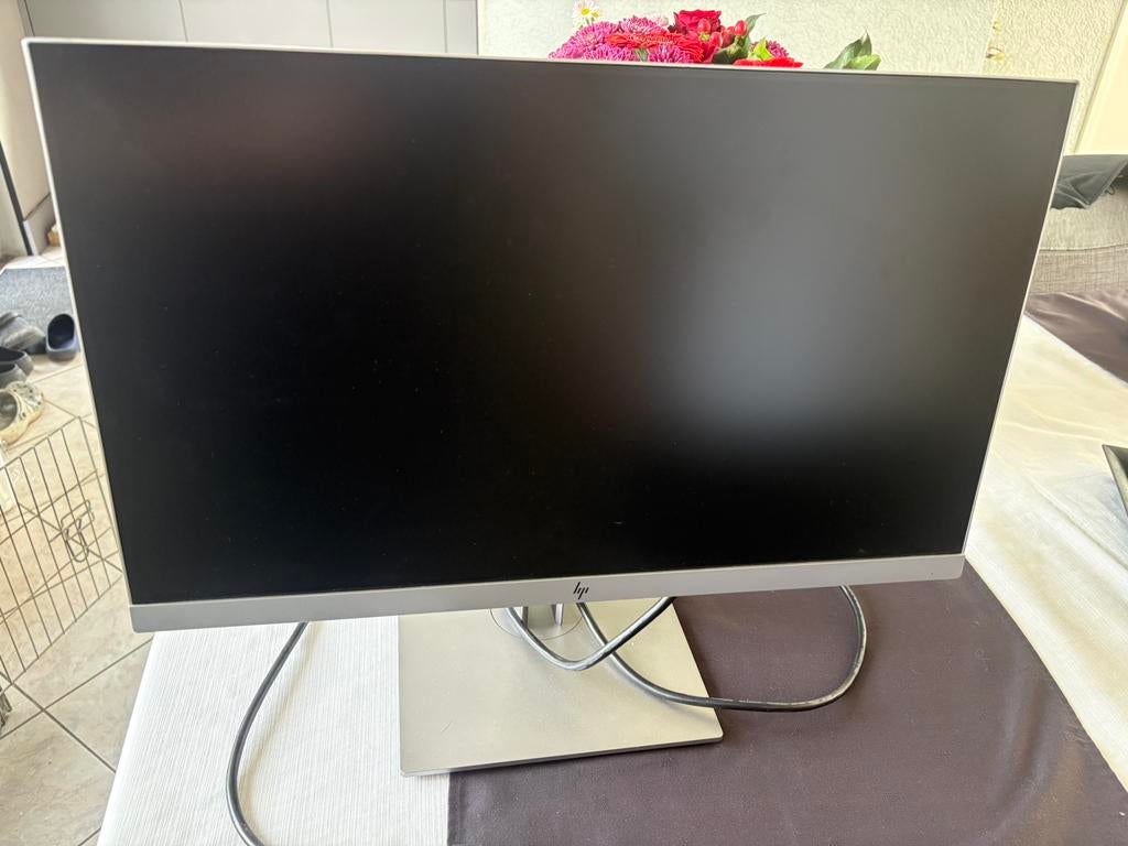 Hp e233 hdmi displayport vga usb, Computers en Software, Monitoren, Gebruikt, IPS, Full HD, Ophalen of Verzenden
