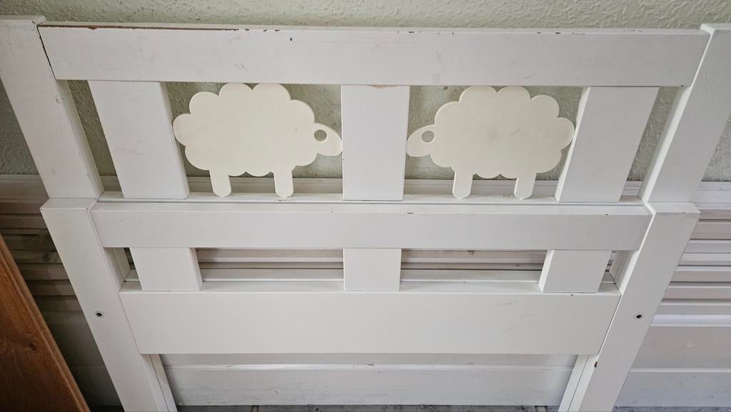 Wit IKEA Kritter gebruikt kinderbed met uitvalbeveiliging, Ophalen, Gebruikt, 70 tot 85 cm, Lattenbodem