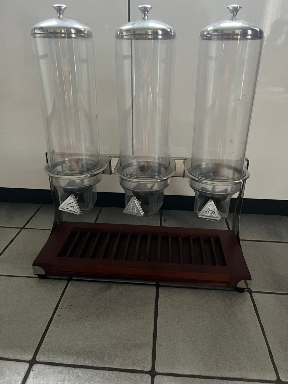 ontbijtgranen dispenser, Ophalen, Zo goed als nieuw