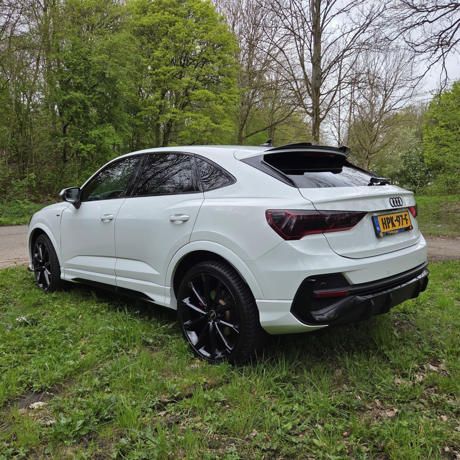 Audi Q3 Sportback 2.0 TFSI Quattro 3 x sline Panoramadak, Automaat, 1984 cc, 310 pk, Vierwielaandrijving