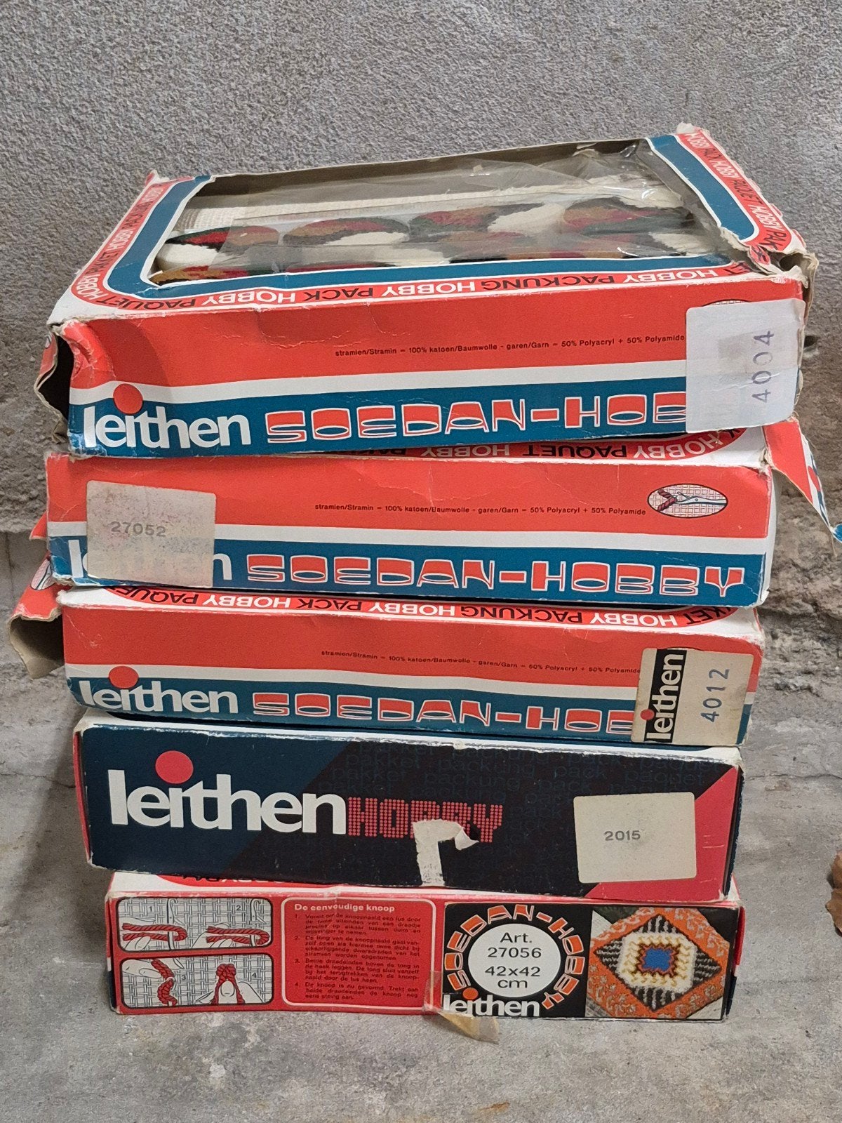 5 stuks Vintage Leithen Smyrna Knoopkussens Pakketten 70/80, Hobby en Vrije tijd, Ophalen of Verzenden, Zo goed als nieuw, Patroon