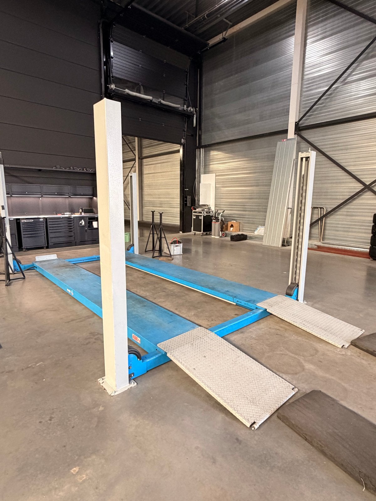 Ravaglioli RAV4405 L 4-koloms hefbrug (2019), Ophalen, Gebruikt