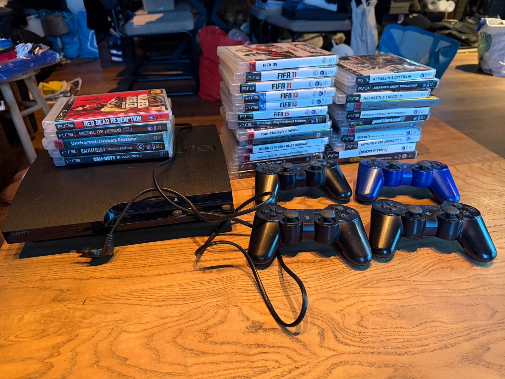 PlayStation 3 Slim 320 GB + 4 controllers + 29 spellen, 320 GB, Ophalen of Verzenden, Met 3 controllers of meer, Slim