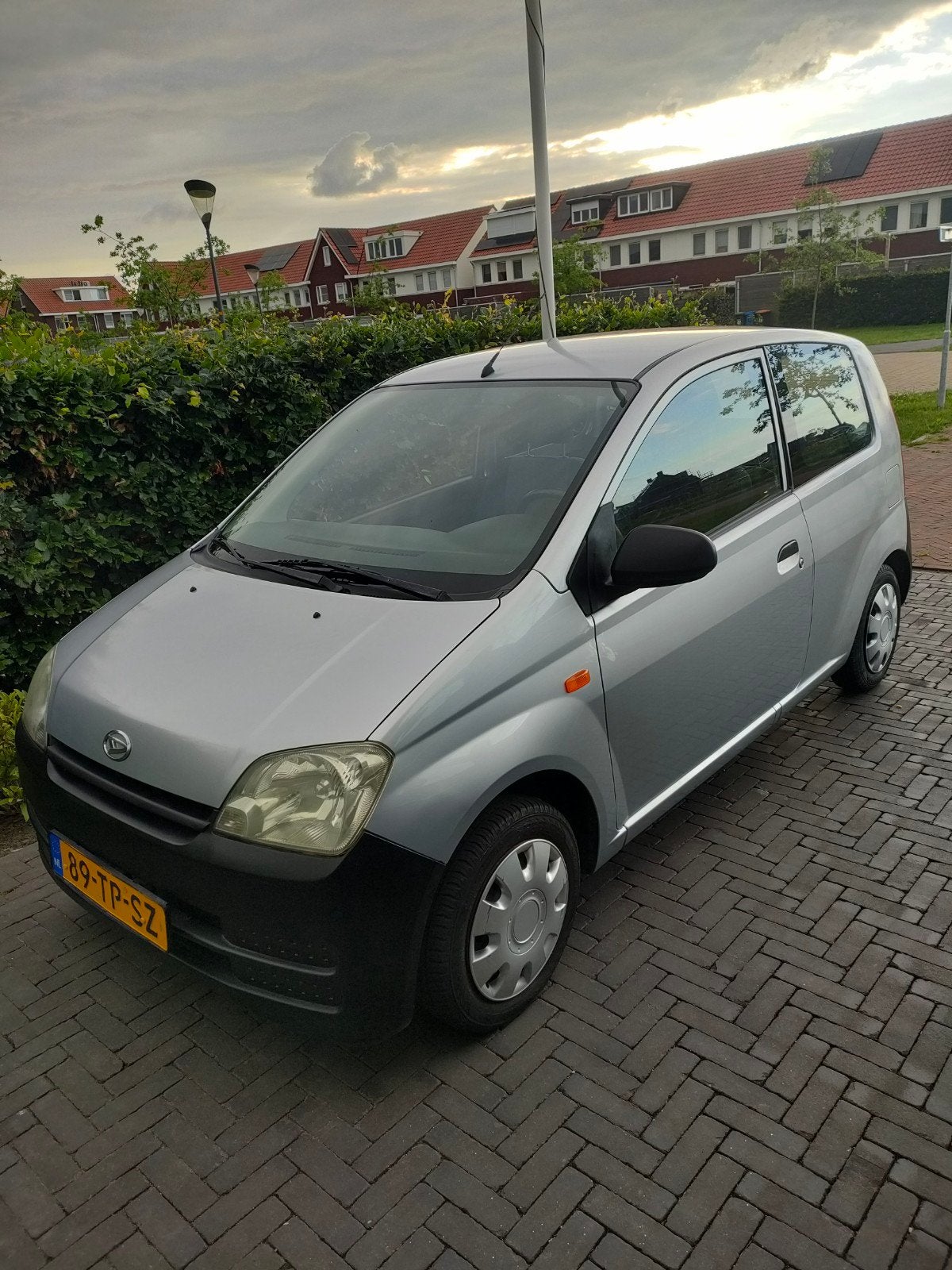 Daihatsu Cuore 1.0 Osaka 3D 2006 Grijs, Voorwielaandrijving, Stof, 600 kg, Zwart