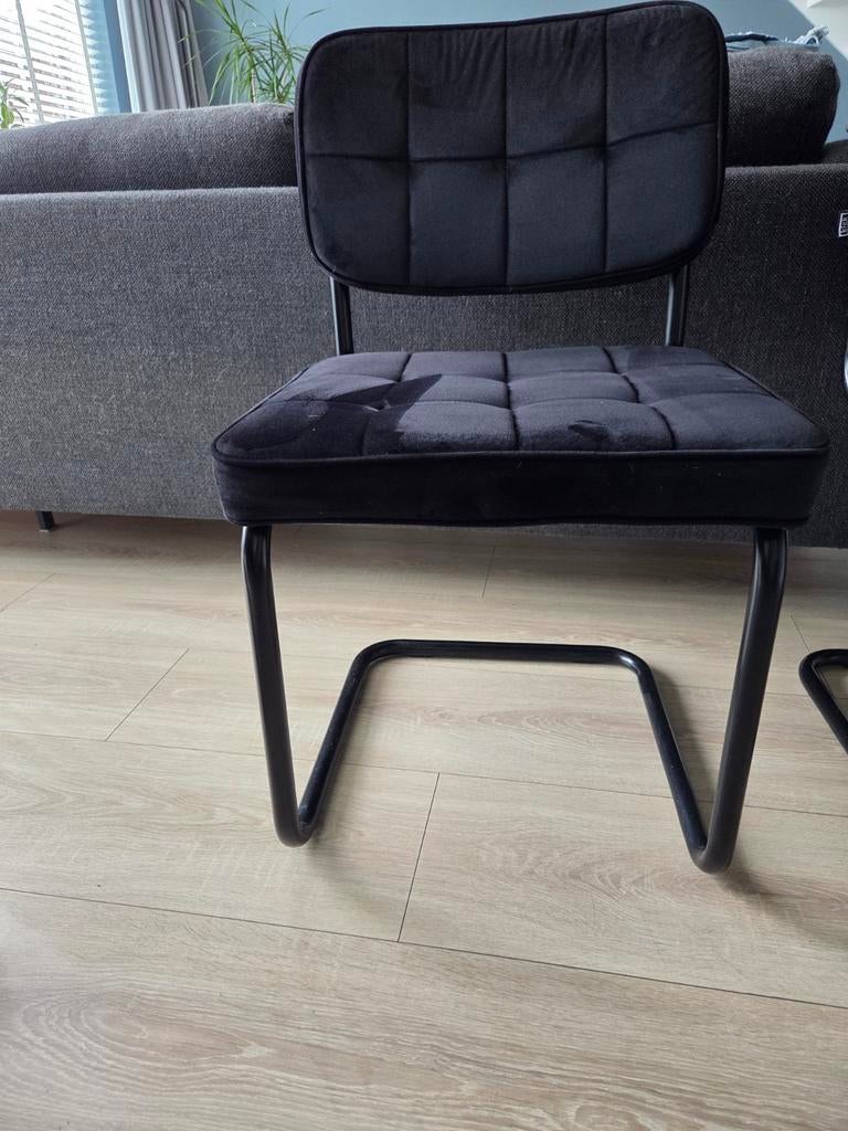KICK Ivy eetkamerstoelen – velvet zwart – set van 2 (of meer, Huis en Inrichting, Stoelen, Ophalen, Gebruikt, Modern, Industrieel
