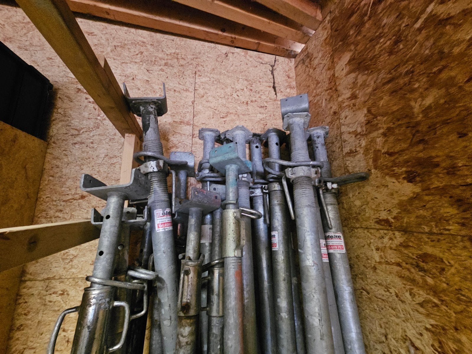 Steigerpalen / Stempels voor bouw en renovatie, Ophalen, Gebruikt, Overige typen, Minder dan 2 meter