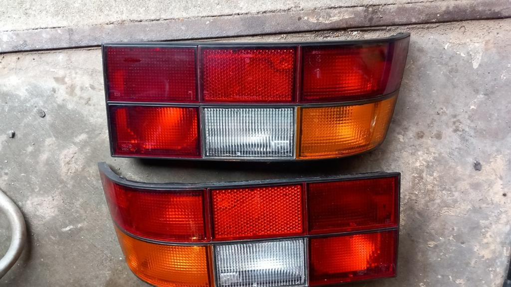 Achterlichten Porsche 944 - Set Links en Rechts, Auto-onderdelen, Ophalen of Verzenden, Gebruikt, Porsche
