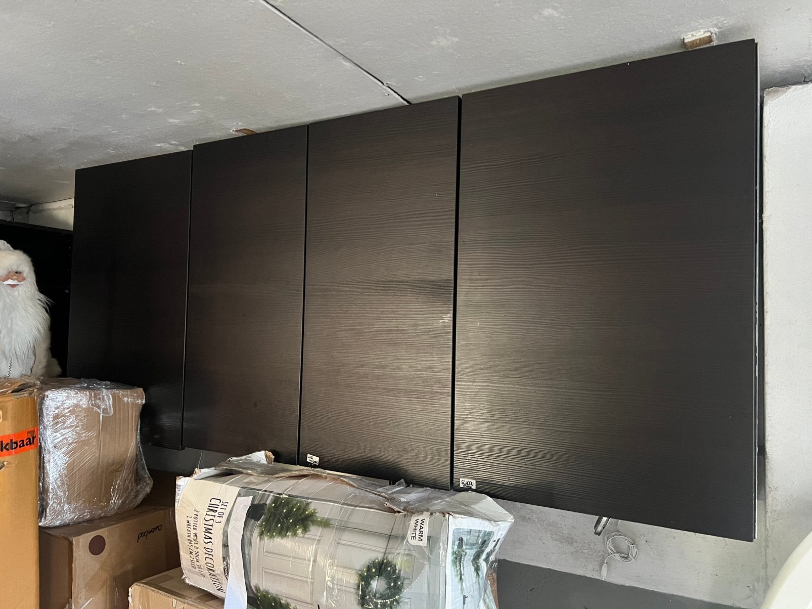 Siematic hangkasten berging, Ophalen