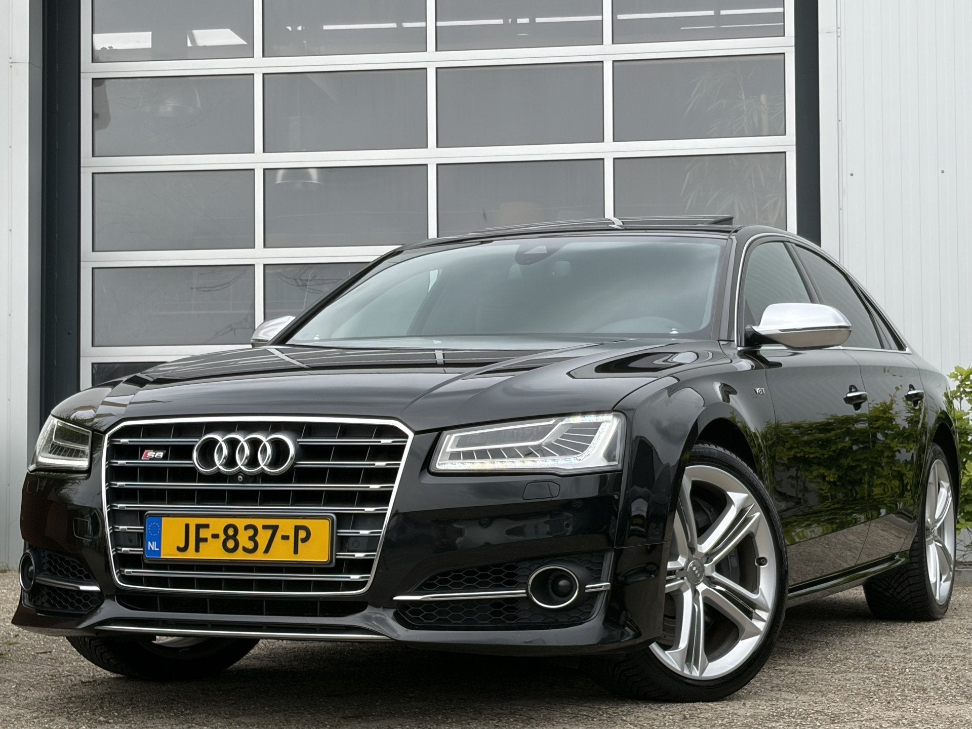 Audi A8 4.0 TFSI S8 quattro 520pk | Bang & Olufsen Sound | C, Automaat, Gebruikt, Zwart, Bedrijf