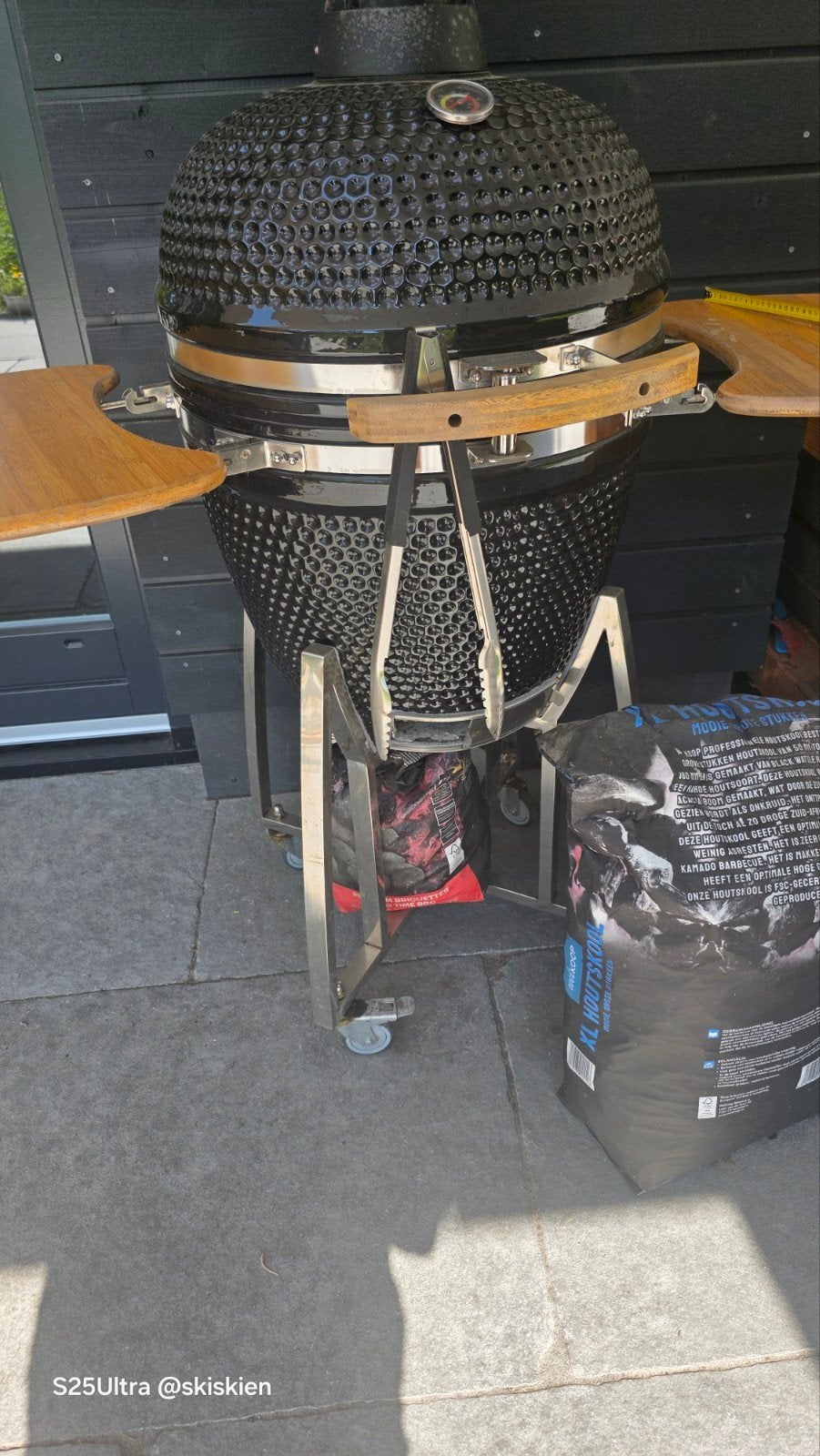 BBQ big egg zwart, Ophalen