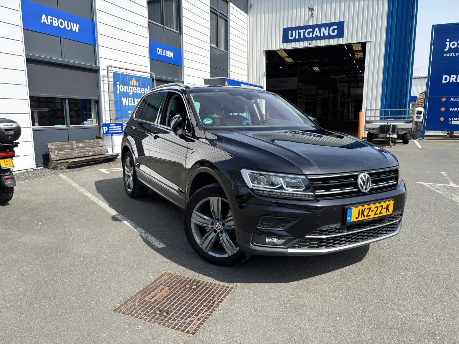 VW Tiguan 2.0TSI 4M - Highline - Apple Carplay - Volleder, Auto's, Automaat, 4 cilinders, 1984 cc, 179 pk