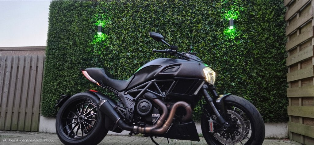 Ducati Diavel 2014, 2 cilinders, 1198 cc, Motorrijbewijs A, Gebruikt