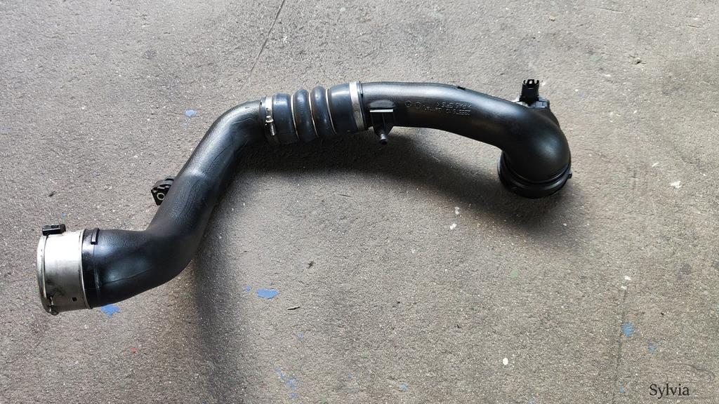 Intercooler turbo slang BMW F07 F10 F11 E70 E71 N55 13717582, Gebruikt, -, -, Ophalen of Verzenden
