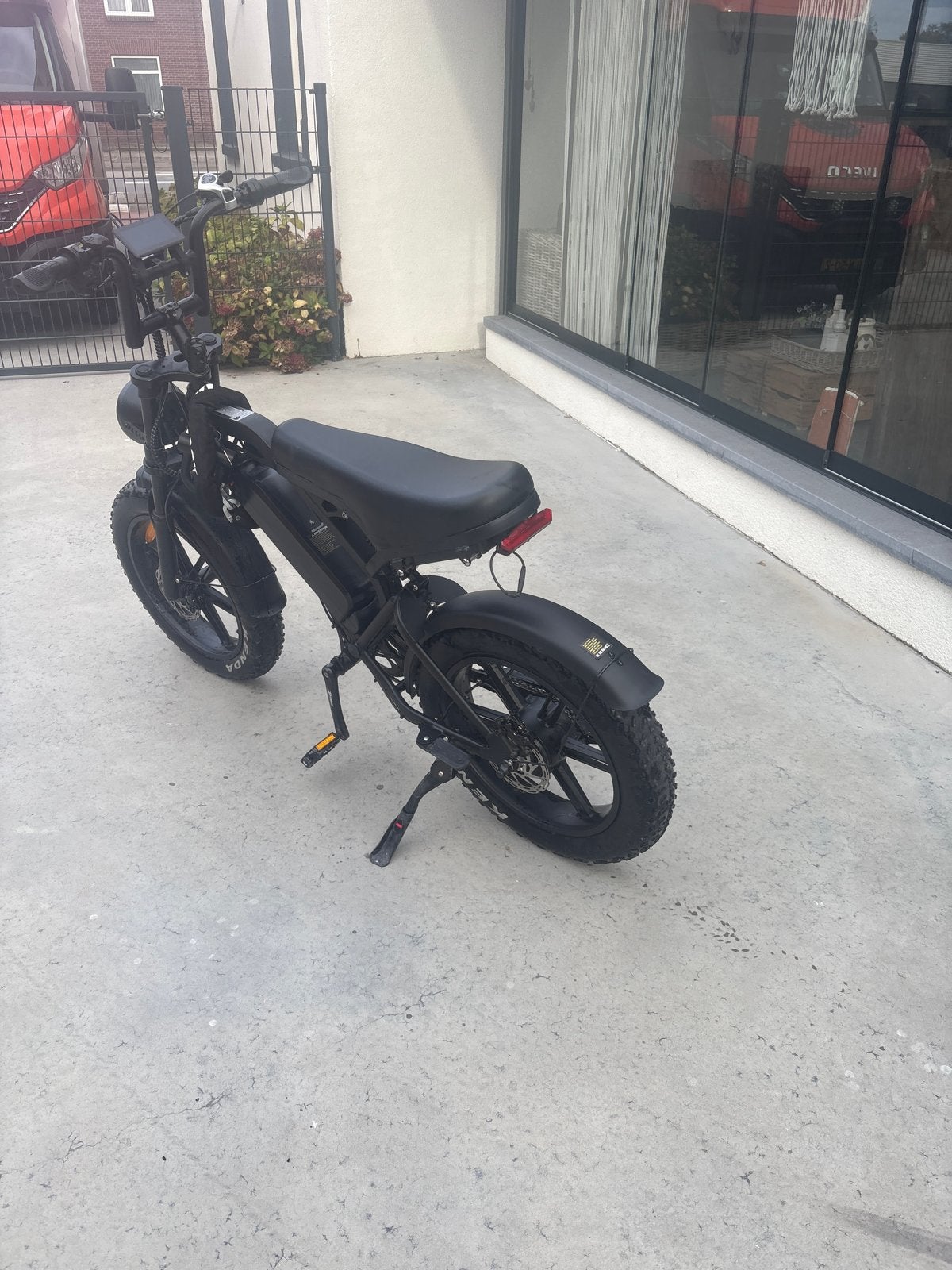 Nette elektrische fatbike met slot en lader, Overige merken, Gebruikt, Ophalen of Verzenden, Minder dan 47 cm