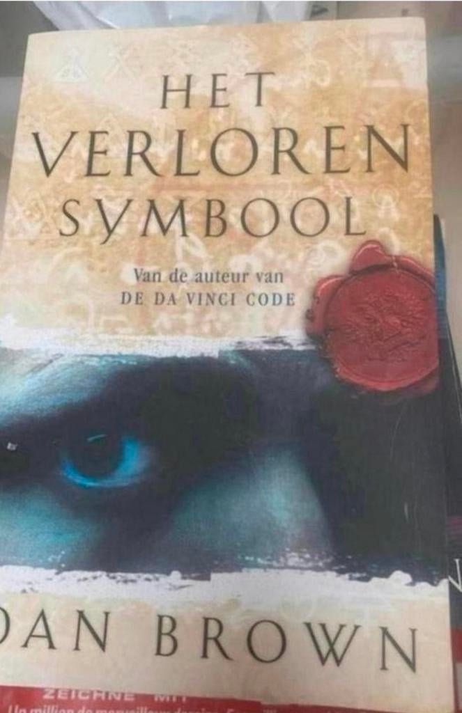 Dan Brown- het verloren symbool, Ophalen of Verzenden, Zo goed als nieuw