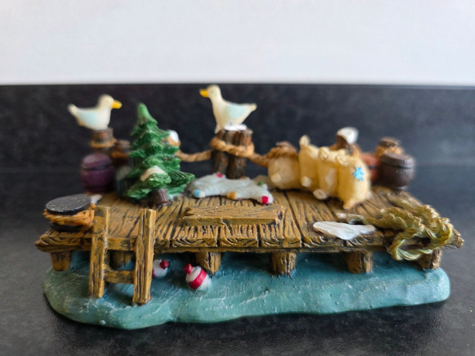 Department 56 Retired aanlegsteiger haven kerstdorp figuur, Ophalen, Gebruikt